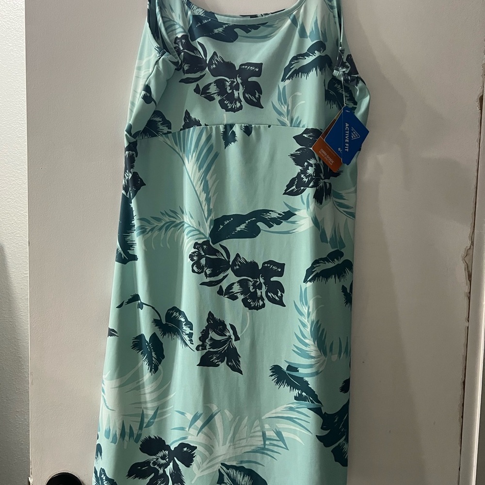 Columbia Mint and Navy Tropical Print Tank